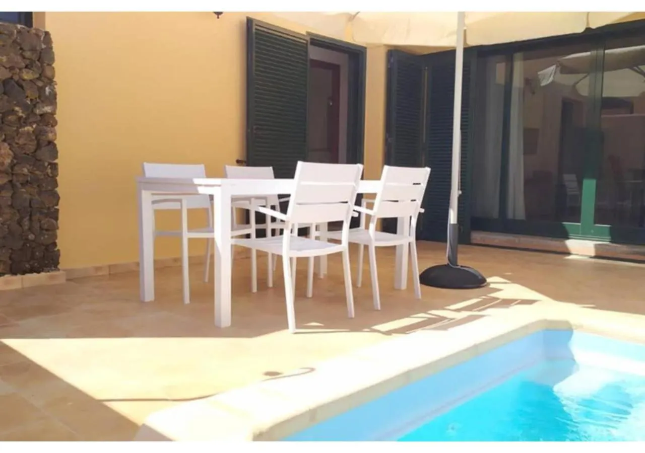 Anahi Homes Corralejo- Dracaena 20 La Oliva